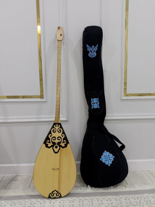 Домбыра  сатылады