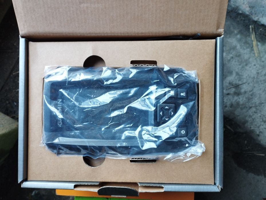 Продам эхолот Гармин страйкер плюс 4.