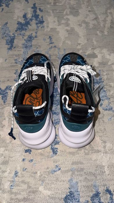 41 ULTIMA PERECHE Versace Chain Reaction Blue