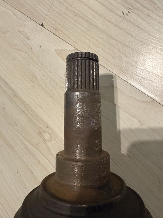 Полуоска за Mercedes CLK 500 / 5.5 W209 – здрава, готова за монтаж