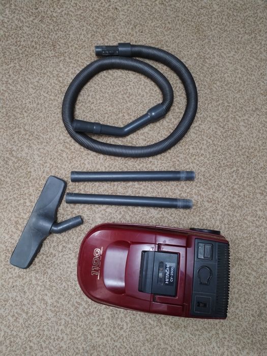 Пылесос рабочий надёжный hltachl Япония