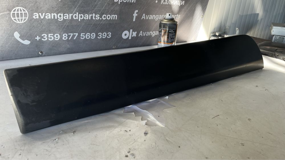 Праг на задна дясна врата Dacia Dokker 2012-2017