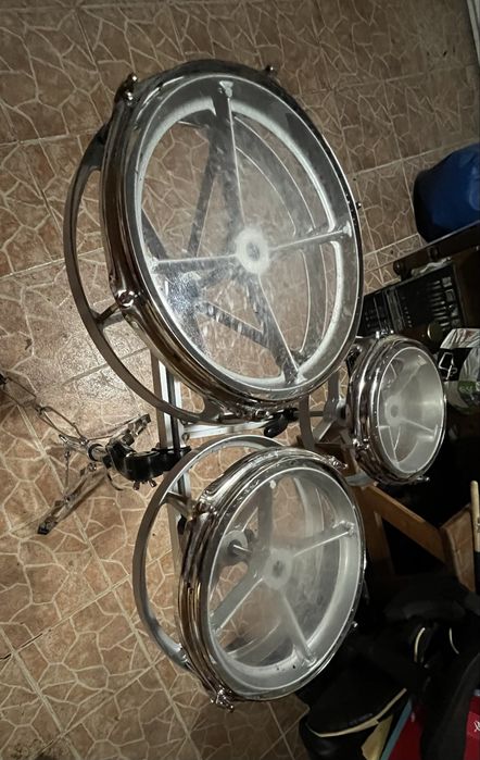 Продавам рототоми+палки