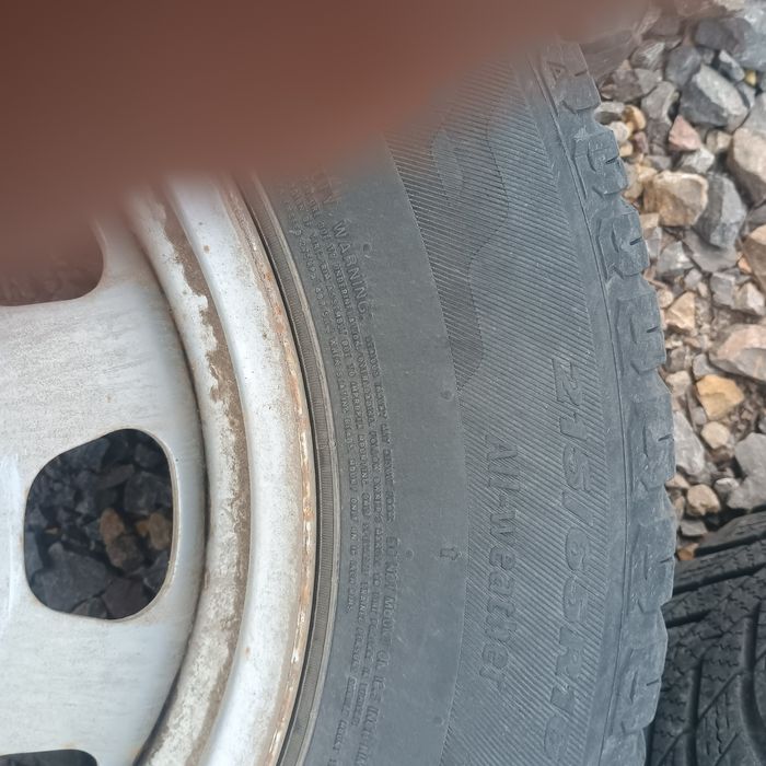 Дачия дъстър, гуми, джанти, 215 65 16