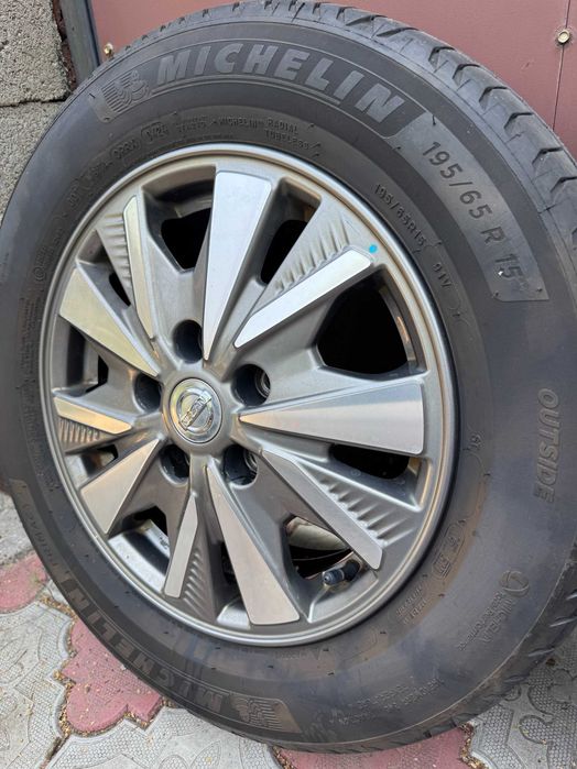 Продам комплект колес Michelin Primacy 4