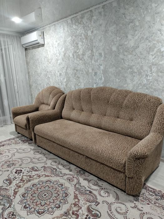 Продам стенку и диван