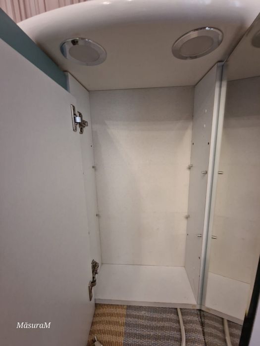 Dulap de baie cu 3 usi oglinda