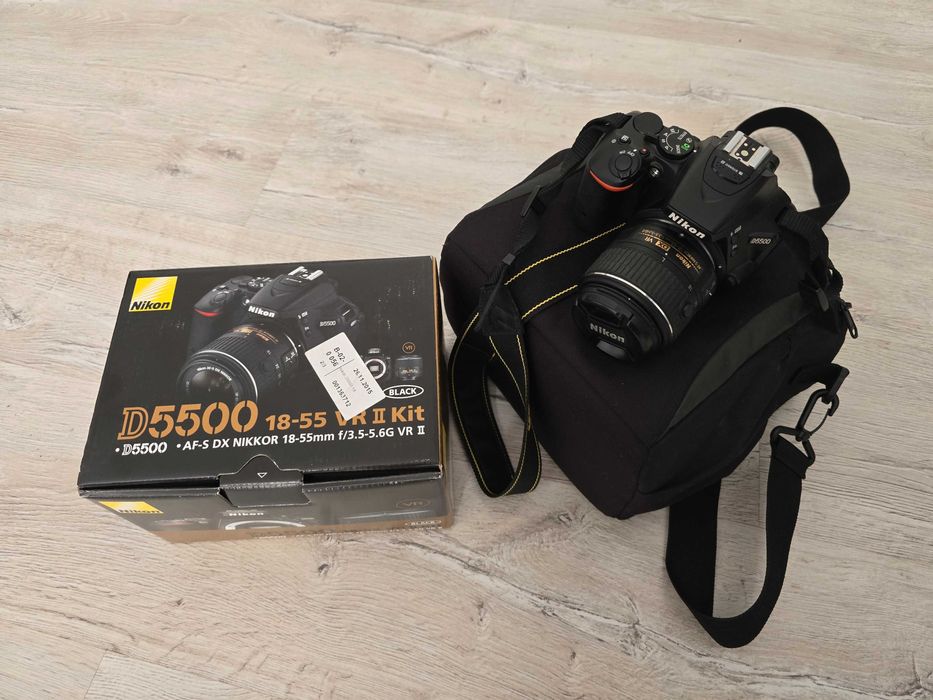 Cameră Nikon D5500