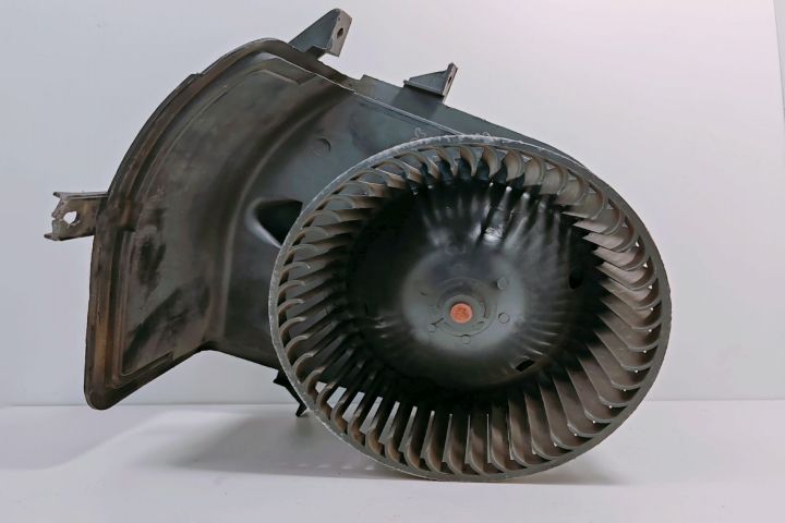 Ventilator habitaclu 1H1820021 Volkswagen VW Polo a 3-a generatie 6N