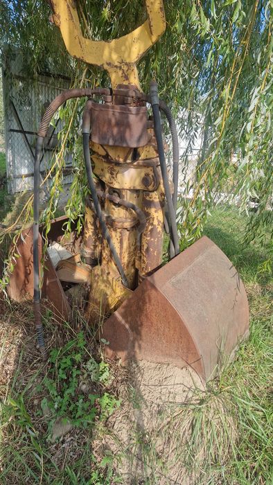 Vând cupa graifar cu rotitor