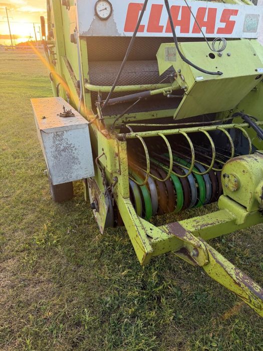 Продам Пресс-подборщик CLAAS Rollant 44
