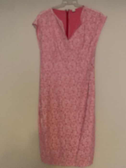 Rochii noi de vânzare