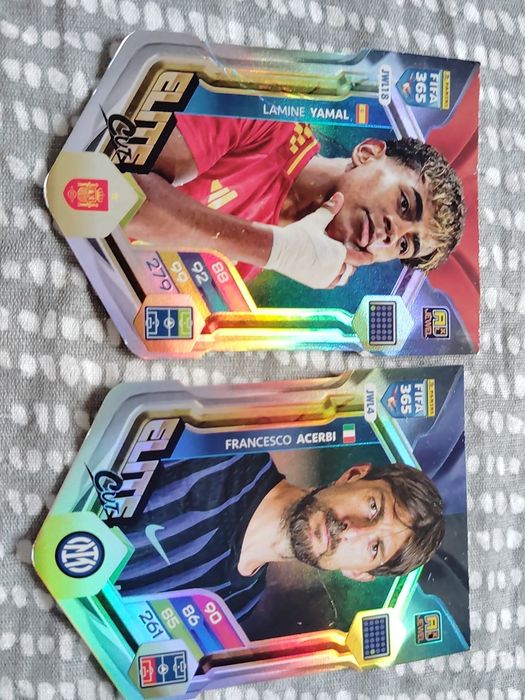 Carduri de colecție cu album