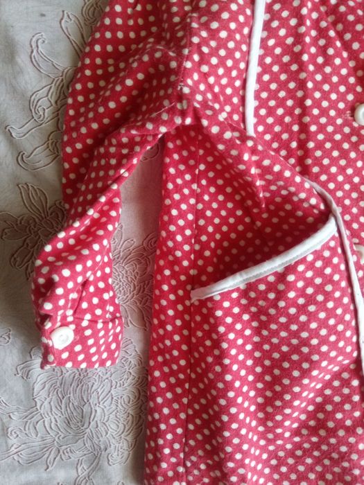 Детска рокличка с джобове