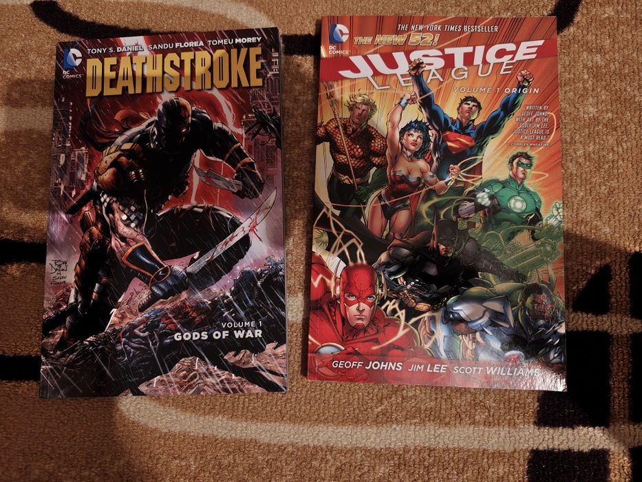 Комикси Marvel, DC