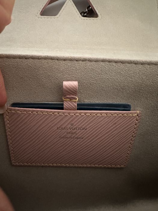 Чанта Louis Vuitton Twist PM