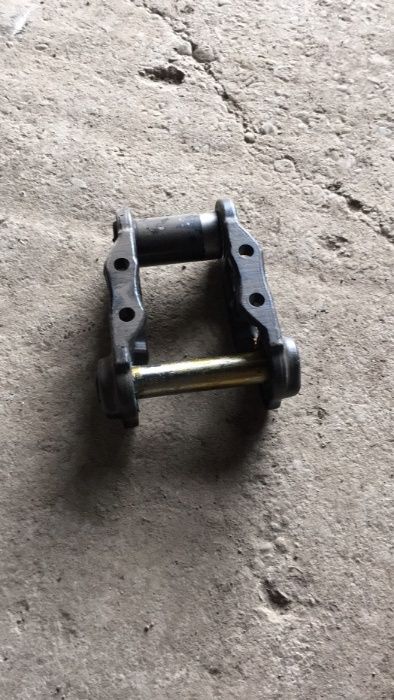 Zale de rep. pt. lanturi de Buldozere si Excavatoare pe stoc