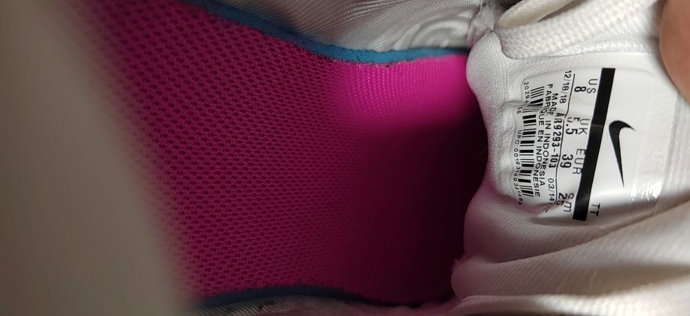 Nike Air Max 720, номер 39