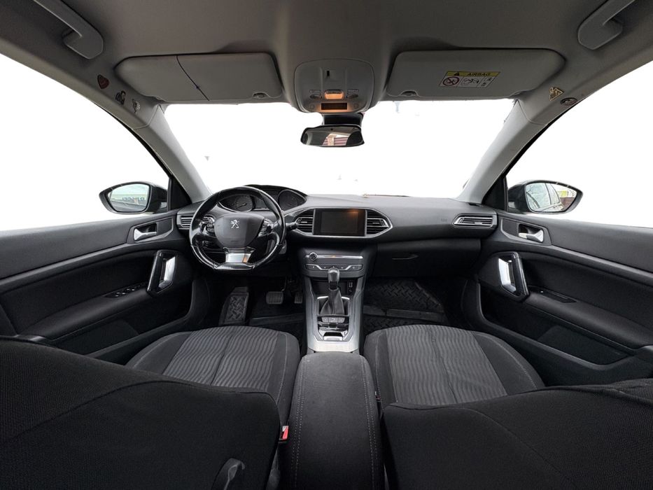 Peugeot 308 1.6 BlueHDi Automată 120 CP 2017