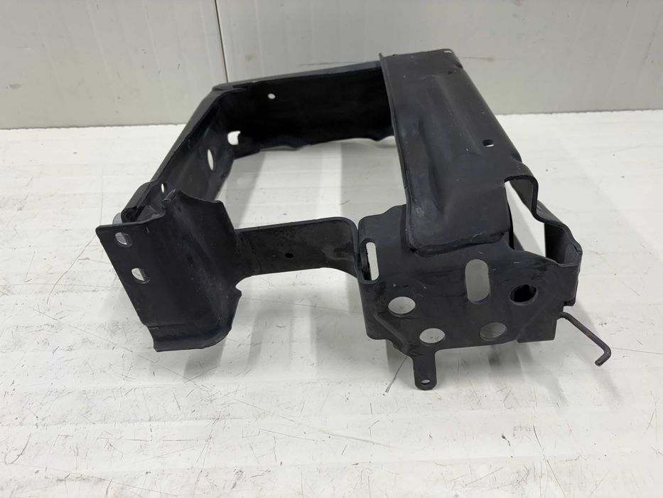 Дясна усилка броня Дясна стойка радиатор БМВ Г42 Г20 Г22 Г23 Г26 US