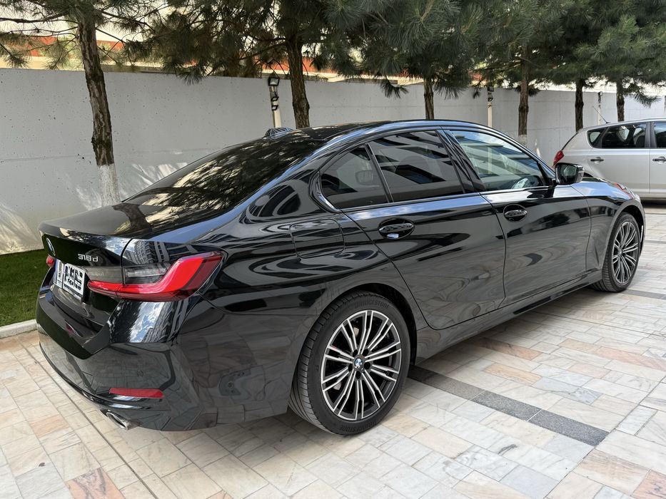 BMW Seria 3 2023 — imagine 3
