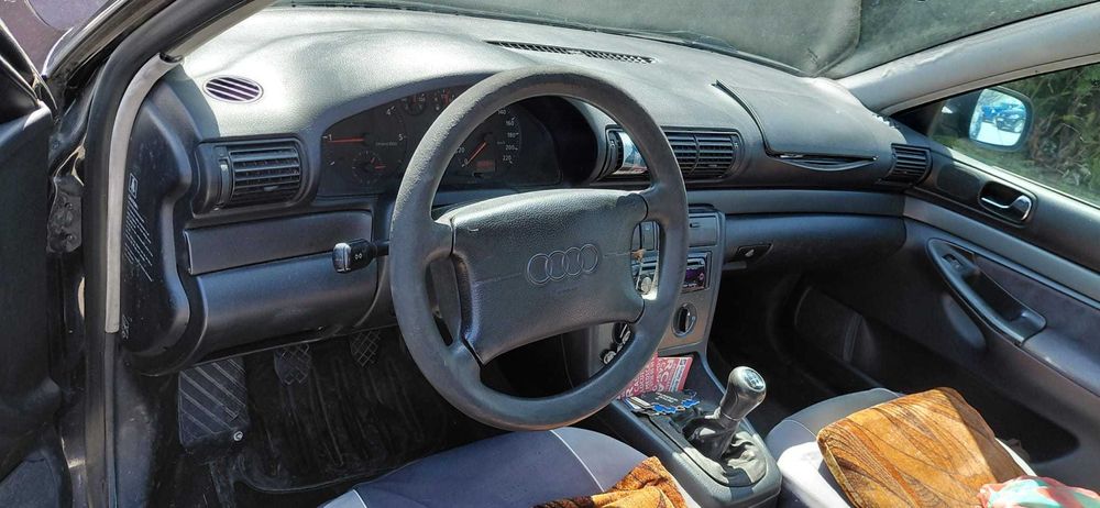vand masina Audi A4 B5 – 1.9 TDI (90 CP)