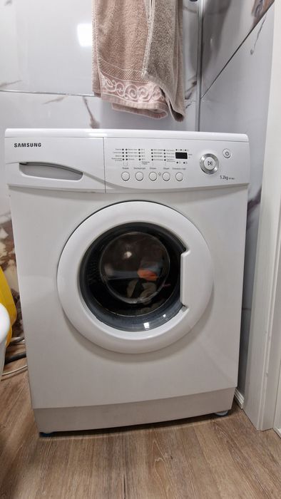 Продам стиральную машину