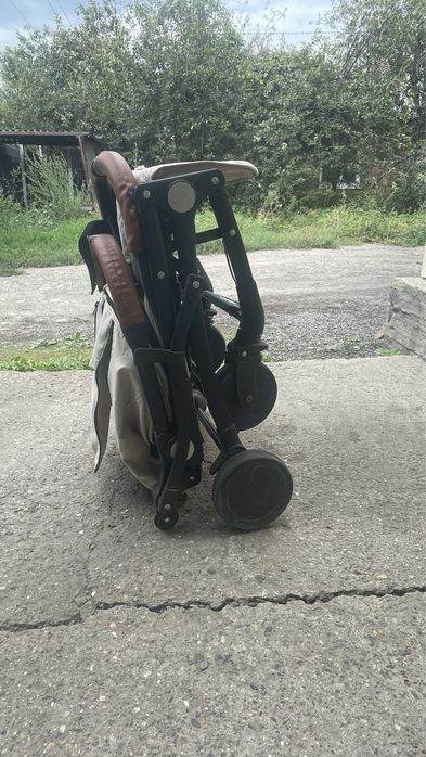 Продам коляску