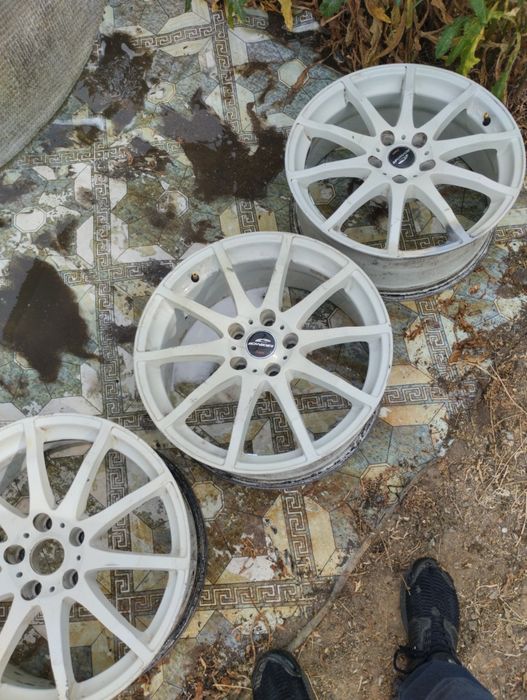 Продам Диски на R18 80тыс 4 шт.