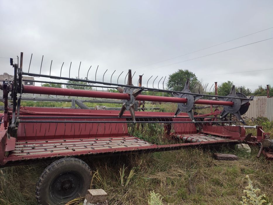 Продам жаточную косилку