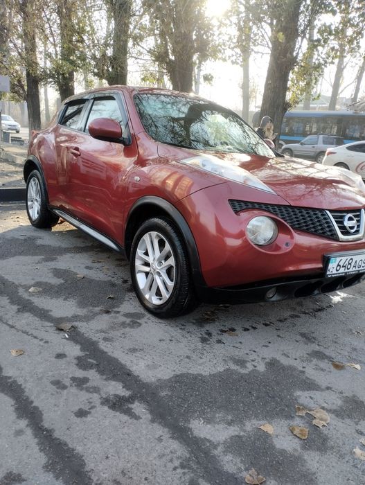 Ниссан жук кроссовер