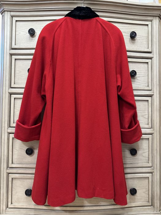 Palton cu lână virgină și cașmir Wool and Cashmere, mărime 40.