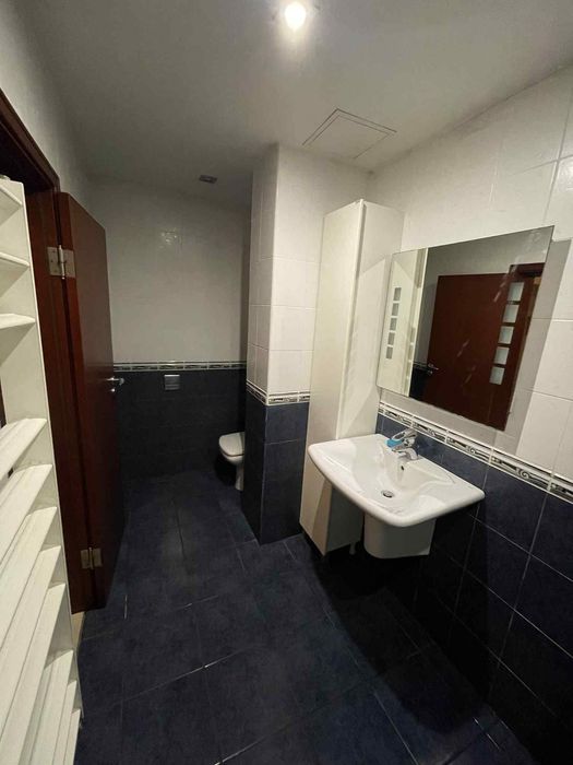 Дава се под наем Двустаен апартамент в Варна, Бриз - 80 кв.м за 797.64 € - Снимка #7