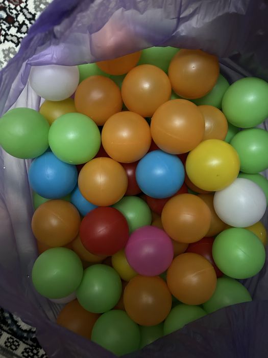 Продаются игрушки