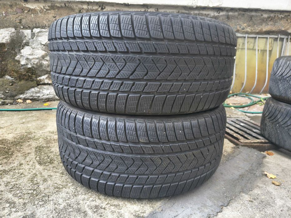 275/40/19 2бр.Pirelli Зимни гуми RSC