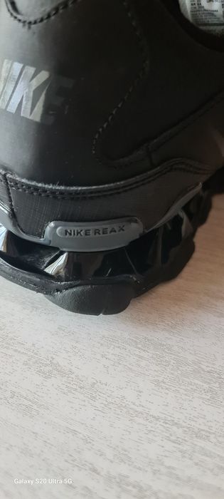 Маратонки Nike 46 номер