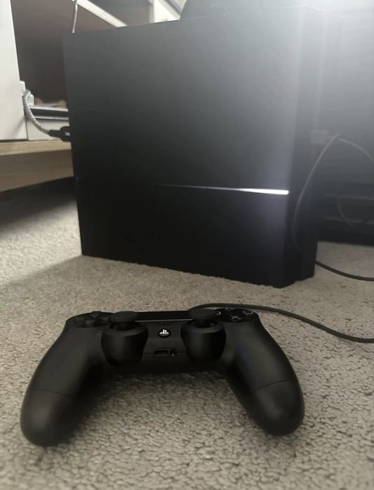 Ps4 прошитая 9.00 2 геймпада