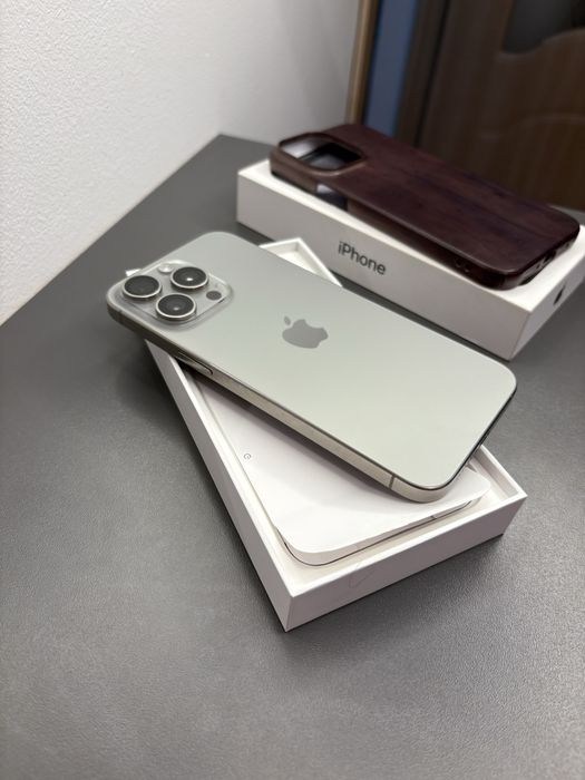 Iphone 15 pro 256gb 89%