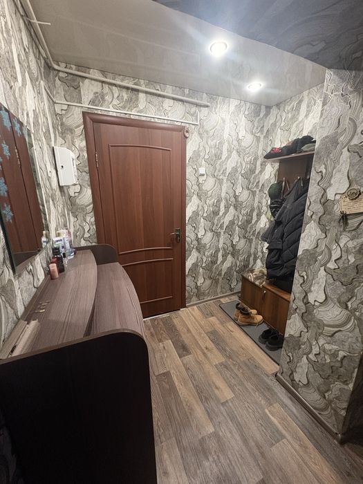 Продам 2х комнатная квартира