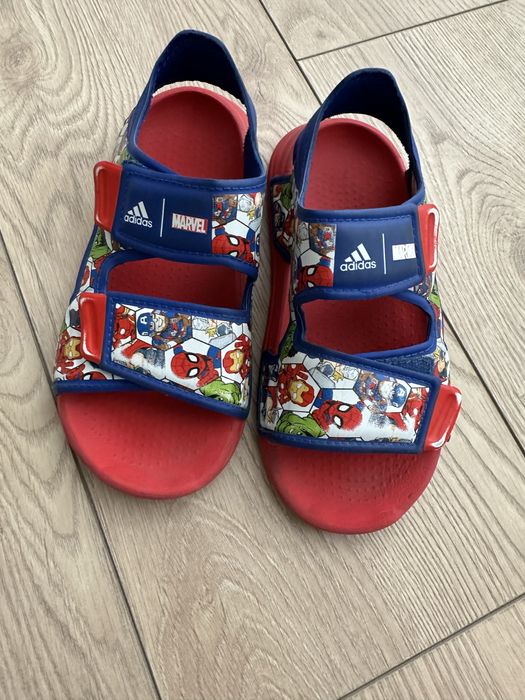 Босоножки на мальчика