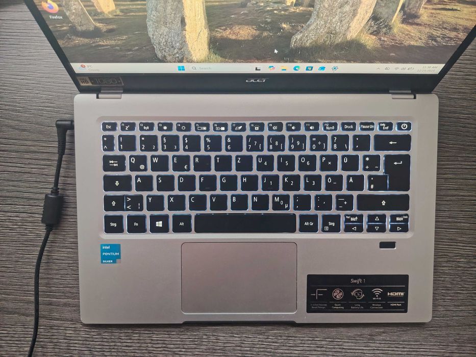 Acer Swift 1  Intel Pentium Silver N6000 4GB RAM