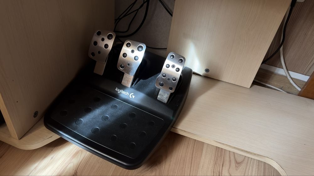 Volan logitech g29 + schimbator