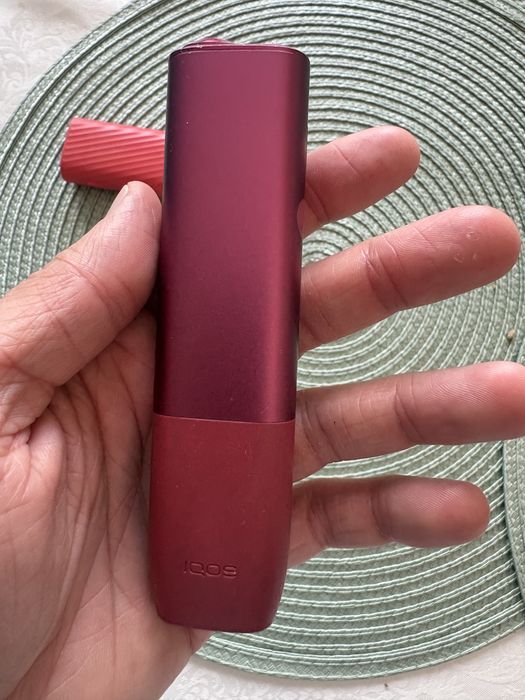 IQOS iluma cu husa