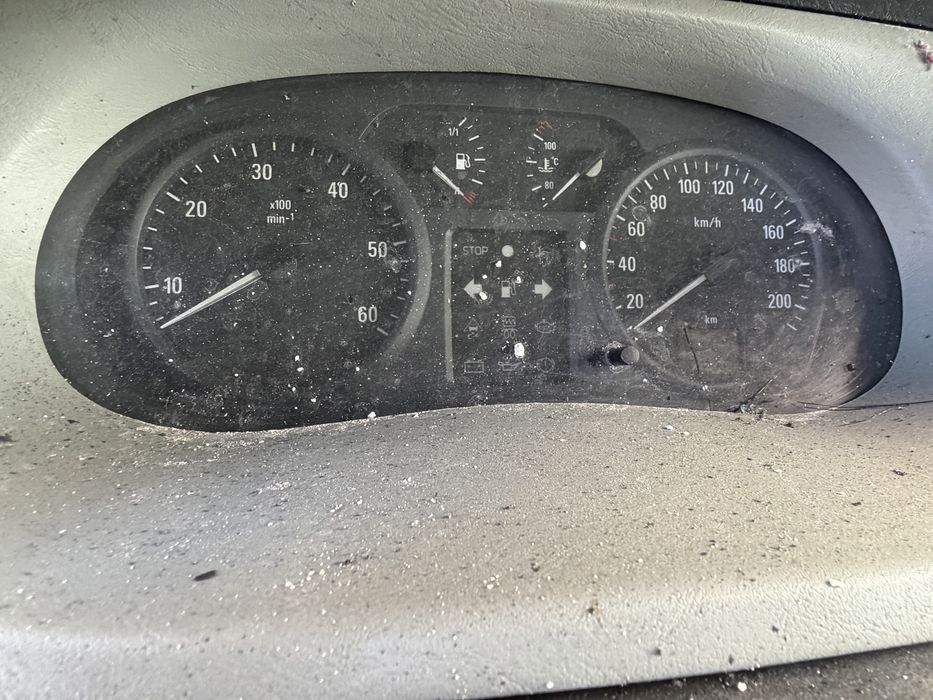 Opel Vivaro 1.9 DTI F9Q 760 101 hp 2003 на части