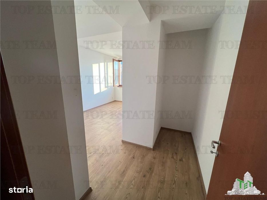 Apartament 3 camere - central - vanzare - Braila