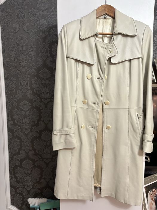 Haina din piele naturala