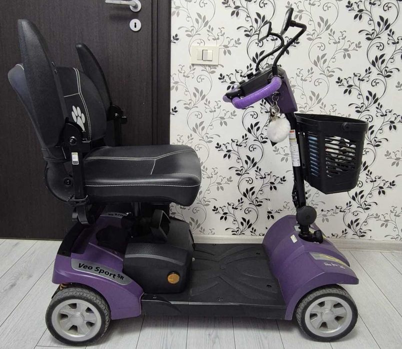 Scuter pt persoane cu mobilitate redusă