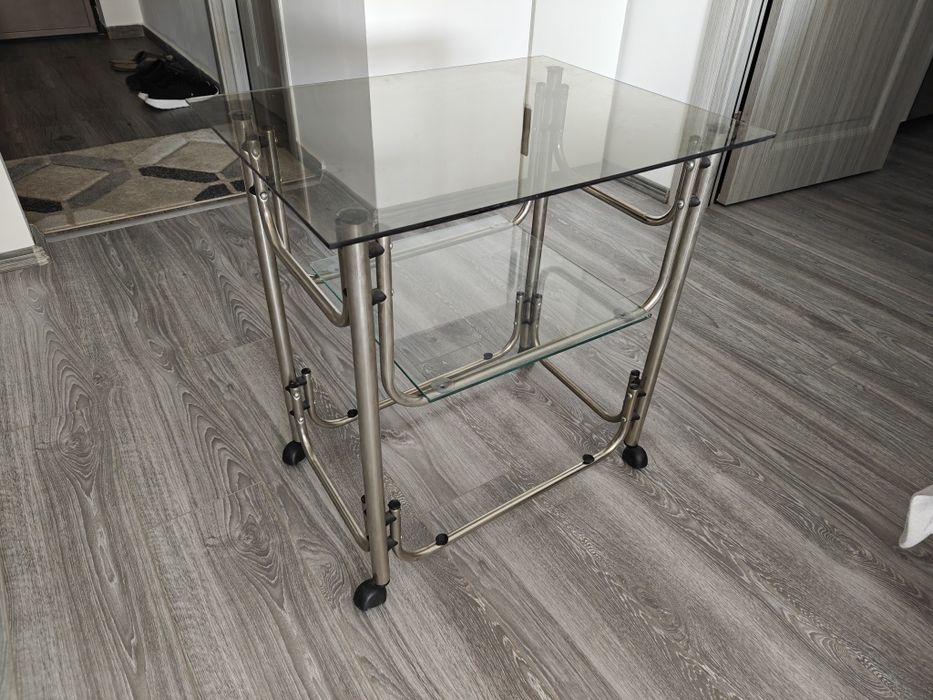 Masa cafea din sticla securizata pe roți