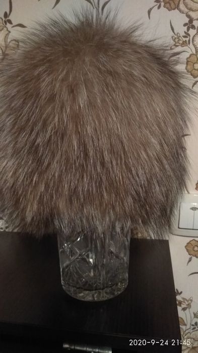 продам Женская шапка