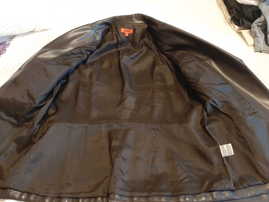 Costum piele ecologica maro